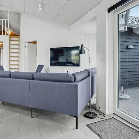 度假居 Pet Friendly In Sydals With Sauna *