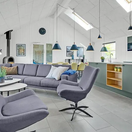 度假居 Pet Friendly In Sydals With Sauna *