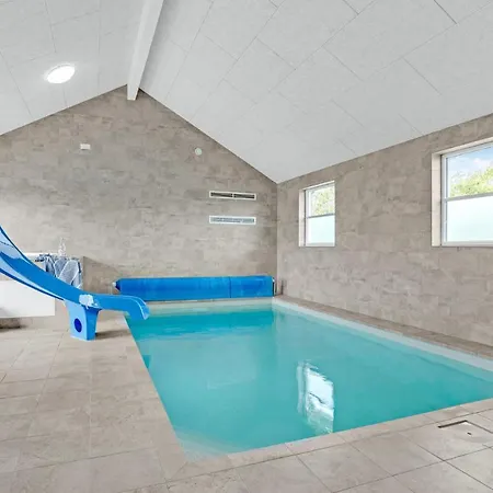 Сasa de vacaciones Amazing In Sydals With Indoor Swimming Pool Høruphav